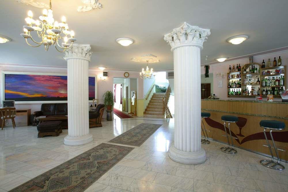 Hotel Korona Hajdúszoboszló Ресторант снимка