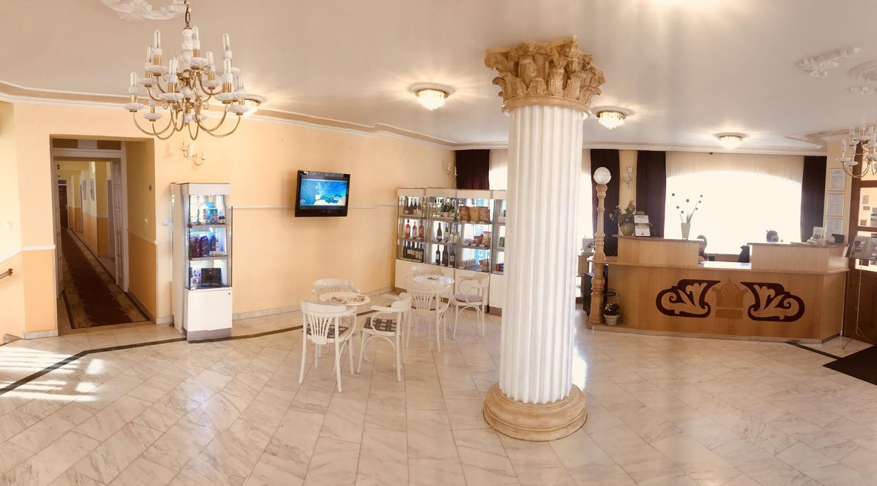 Hotel Korona Hajdúszoboszló Екстериор снимка