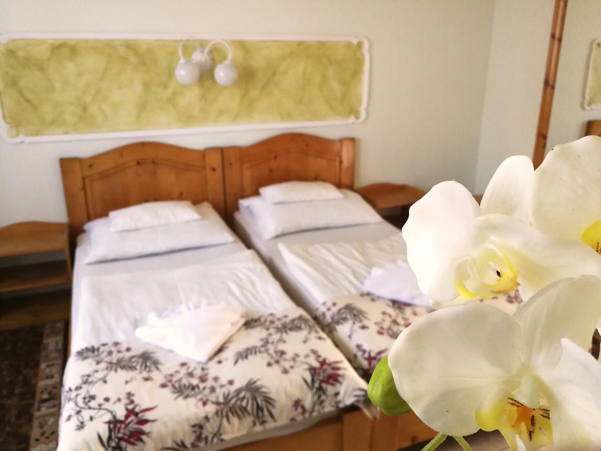Hotel Korona Hajdúszoboszló Екстериор снимка