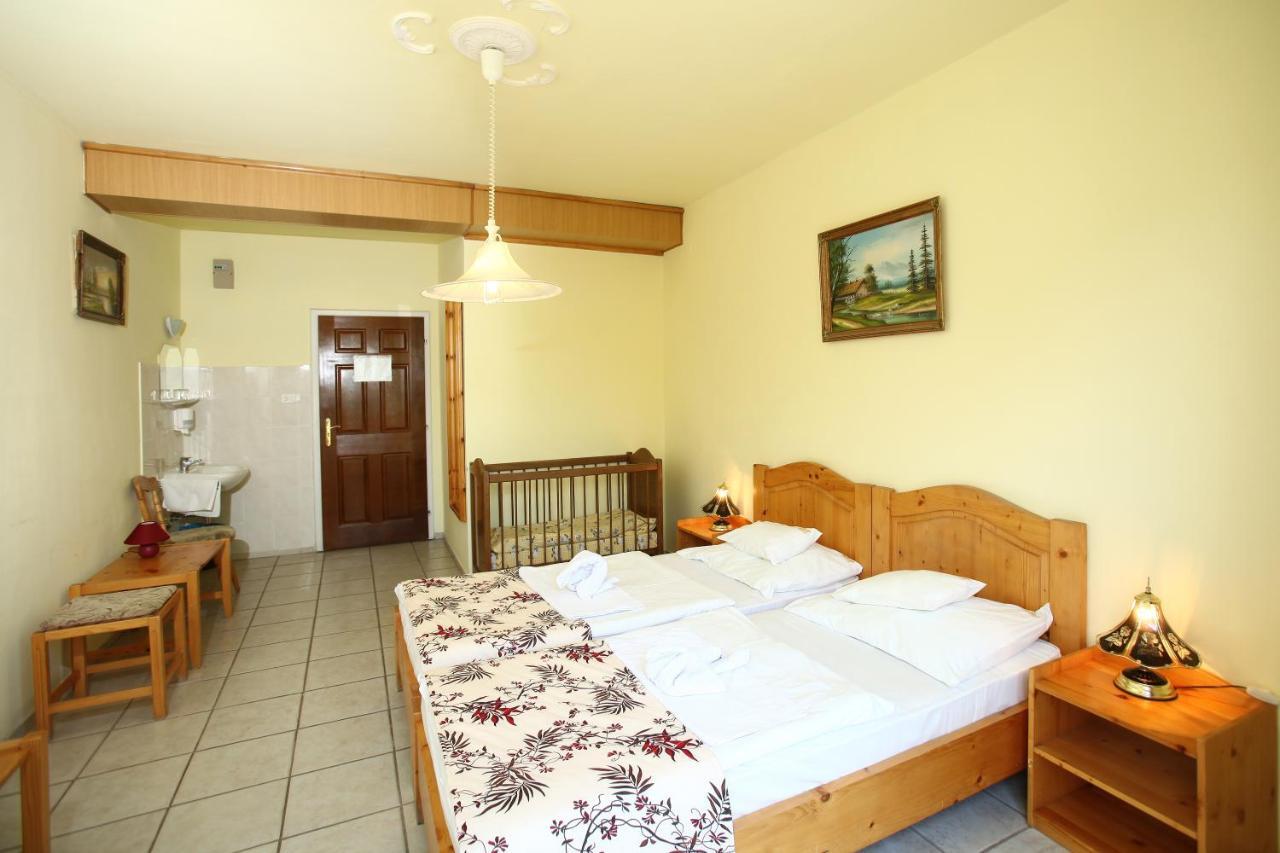 Hotel Korona Hajdúszoboszló Екстериор снимка